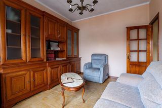 Edificio en venta en La Pola Siero en Siero