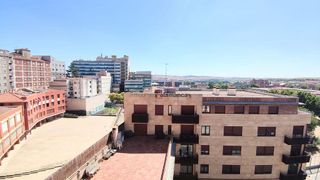 Piso en alquiler en Hospitales - Campus en Salamanca