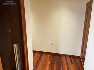Piso en alquiler en Centro en Logroño