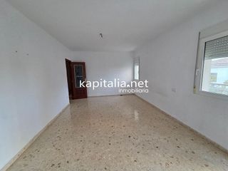 Piso en venta en Albaida