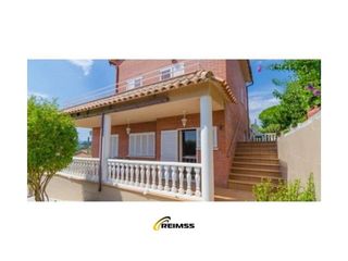 Chalet en venta en Residencial Park en Maçanet de la Selva