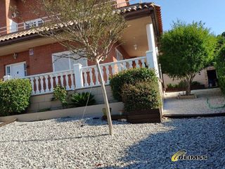 Chalet en venta en Residencial Park en Maçanet de la Selva