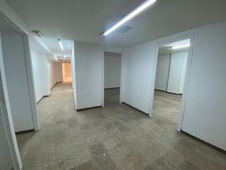 Local comercial en alquiler en Eixample en Tarragona