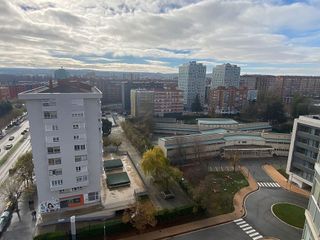 Piso en venta en Plaza España - Villa Pilar - Reyes Católicos - Vadillos en Burgos