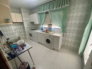 Piso en venta en Plaza España - Villa Pilar - Reyes Católicos - Vadillos en Burgos