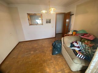Piso en venta en Plaza España - Villa Pilar - Reyes Católicos - Vadillos en Burgos