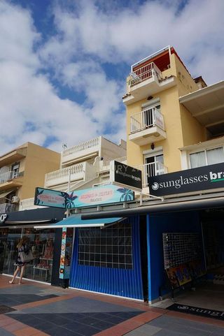 Casa adosada en venta en La Carihuela en Torremolinos