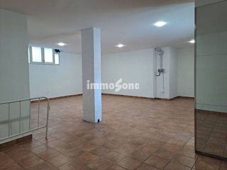 Local comercial en alquiler en Estadi-Horta Vermella-Santa Anna en Vic