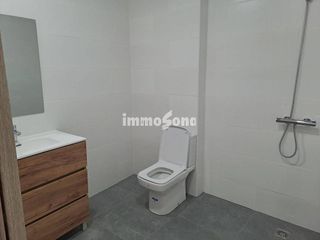 Local comercial en alquiler en Estadi-Horta Vermella-Santa Anna en Vic