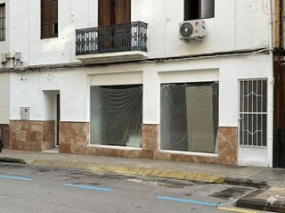 Local comercial en alquiler en Xàtiva