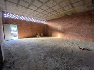 Local comercial en venta en Oromana en Alcalá de Guadaira