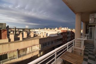 Piso en venta en Centro en Santa Pola