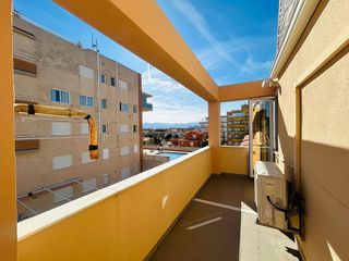 Ático en venta en Oliva Playa en Oliva