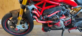 Ducati Monster 1200 S Roja