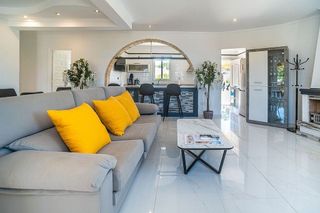 Chalet en venta en La Siesta - El Salado - Torreta en Torrevieja