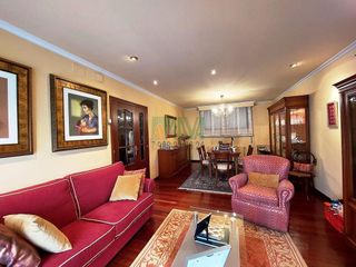 Casa adosada en venta en Centro en Ourense