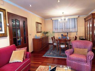 Casa adosada en venta en Centro en Ourense