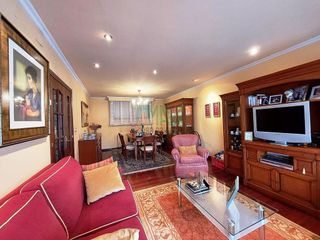 Casa adosada en venta en Centro en Ourense