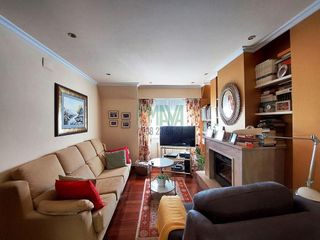 Casa adosada en venta en Centro en Ourense