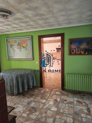 Chalet en venta en Santovenia de la Valdoncina