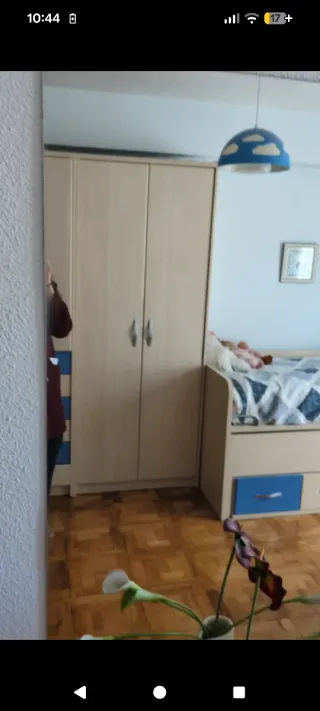 Cama nido con armario y cajones