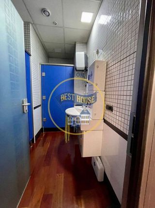 Local comercial en alquiler en El Ejido - Santa Ana en León