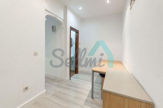 Local comercial en alquiler en Natahoyo en Gijón