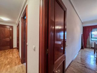 Piso en alquiler en Cascajos - Piqueras en Logroño