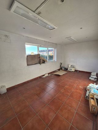 Nave industrial en venta en Toro