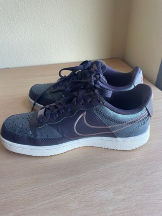 Zapatillas Nike Moradas y Rosas