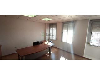 Oficina en venta en Casco Antiguo - Centro en Badajoz