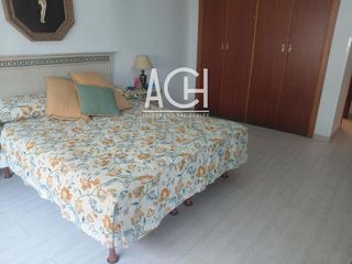 Piso en venta en Puerto - Plaza de Toros en Estepona