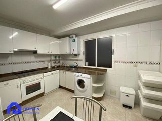 Piso en alquiler en Auditorio - Parque Invierno en Oviedo