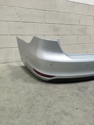 Parachoques trasero Volkswagen Jetta MK6 de 2014