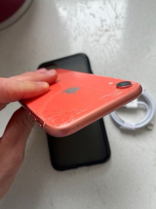 iPhone XR 64GB Coral