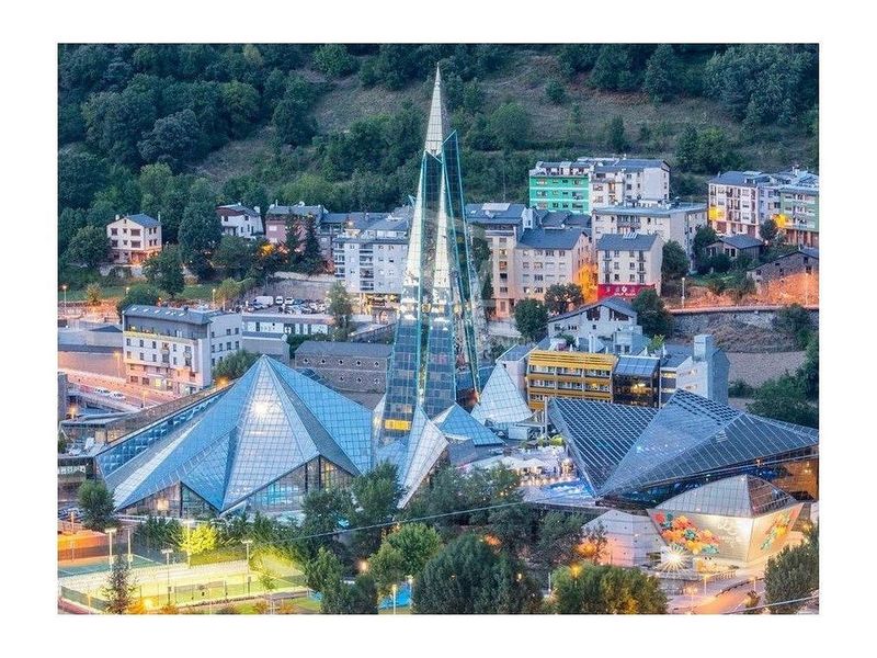 Commercial premises for sale in La Massana · 8 of 30