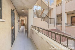 Piso en venta en La Siesta - El Salado - Torreta en Torrevieja