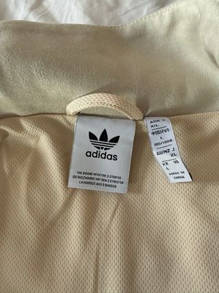 Chaqueta Adidas Beige Estilo Chino