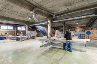 Nave industrial en alquiler en Almeda - El Corte Inglés en Cornellà de Llobregat