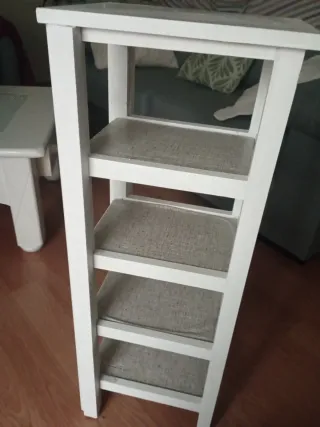 Mueble auxiliar 32x25cm - necesita pintar.