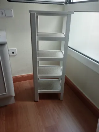 Mueble auxiliar 32x25cm - necesita pintar.