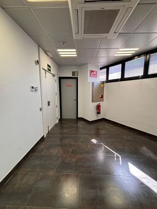Oficina en alquiler en La Marina del Prat Vermell en Barcelona