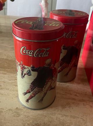 Lote Coca-Cola: Frigo e 2 Lattine