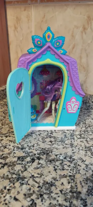 Casa Muñeca Enchantimals Patter Peacock
