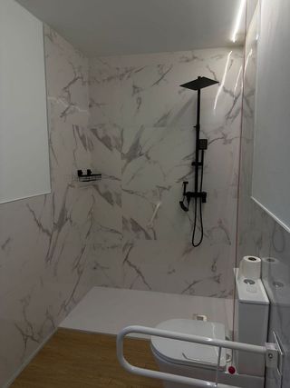 Piso en venta en El Castellar-L´Oliveral en Valencia