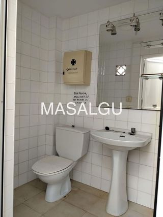 Local comercial en venta en Este-Delicias en Jerez de la Frontera