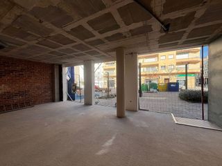 Local comercial en alquiler en Centre en Roses