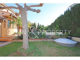 Chalet en venta en Monserrat