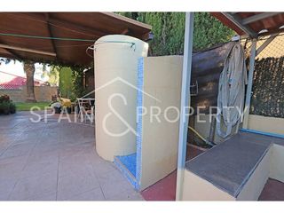 Chalet en venta en Monserrat