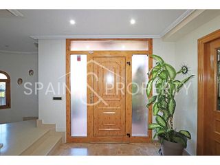 Chalet en venta en Monserrat